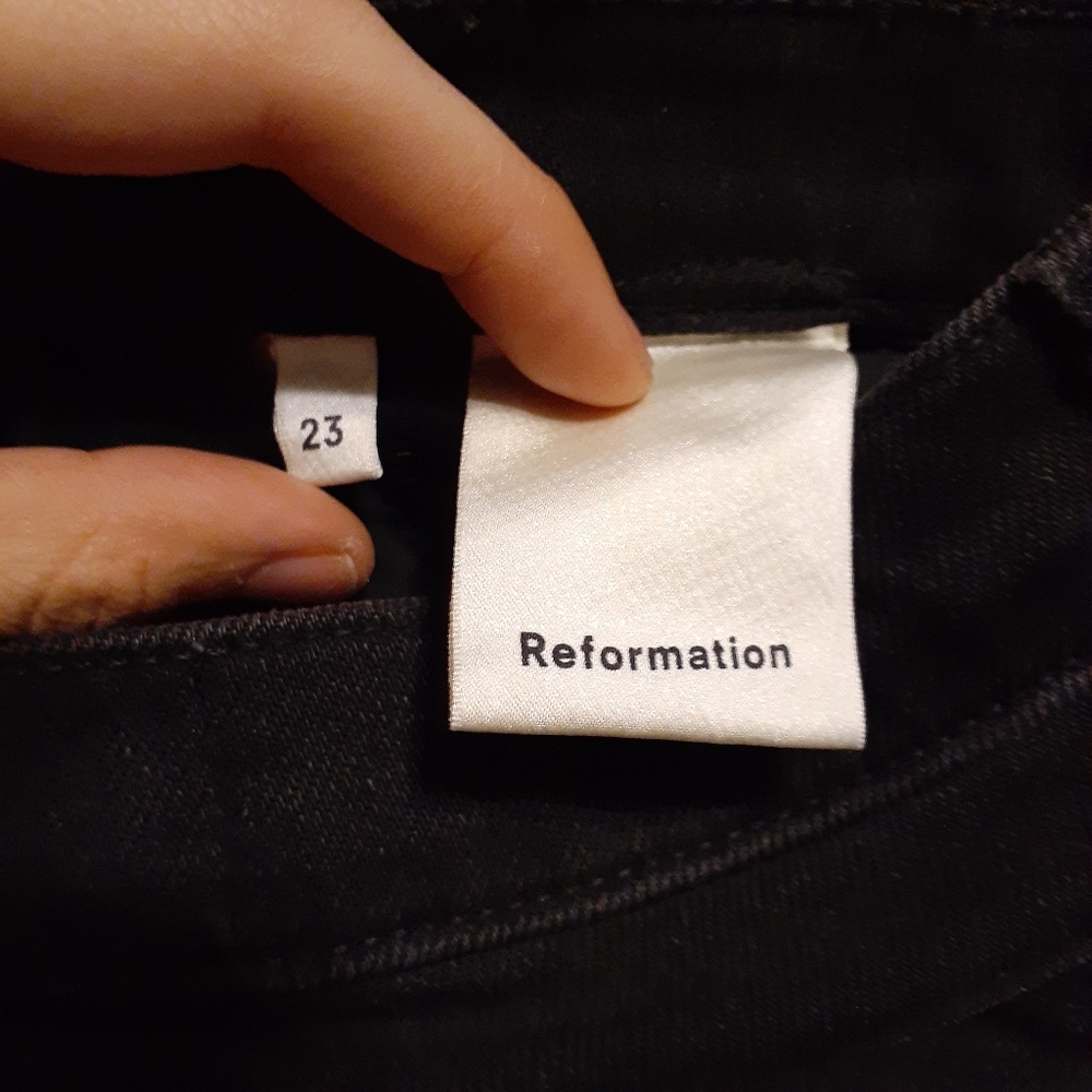 Reformation Gainsbourg Black Button Fly Raw Hem High Rise Skinny Jeans SZ 23 - Picture 6 of 8